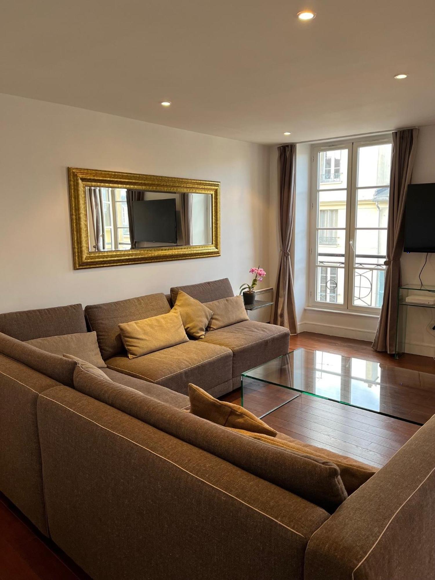 Bel Appartement Chic Et Cosy 78100 Saint-Germain-en-Laye Luaran gambar