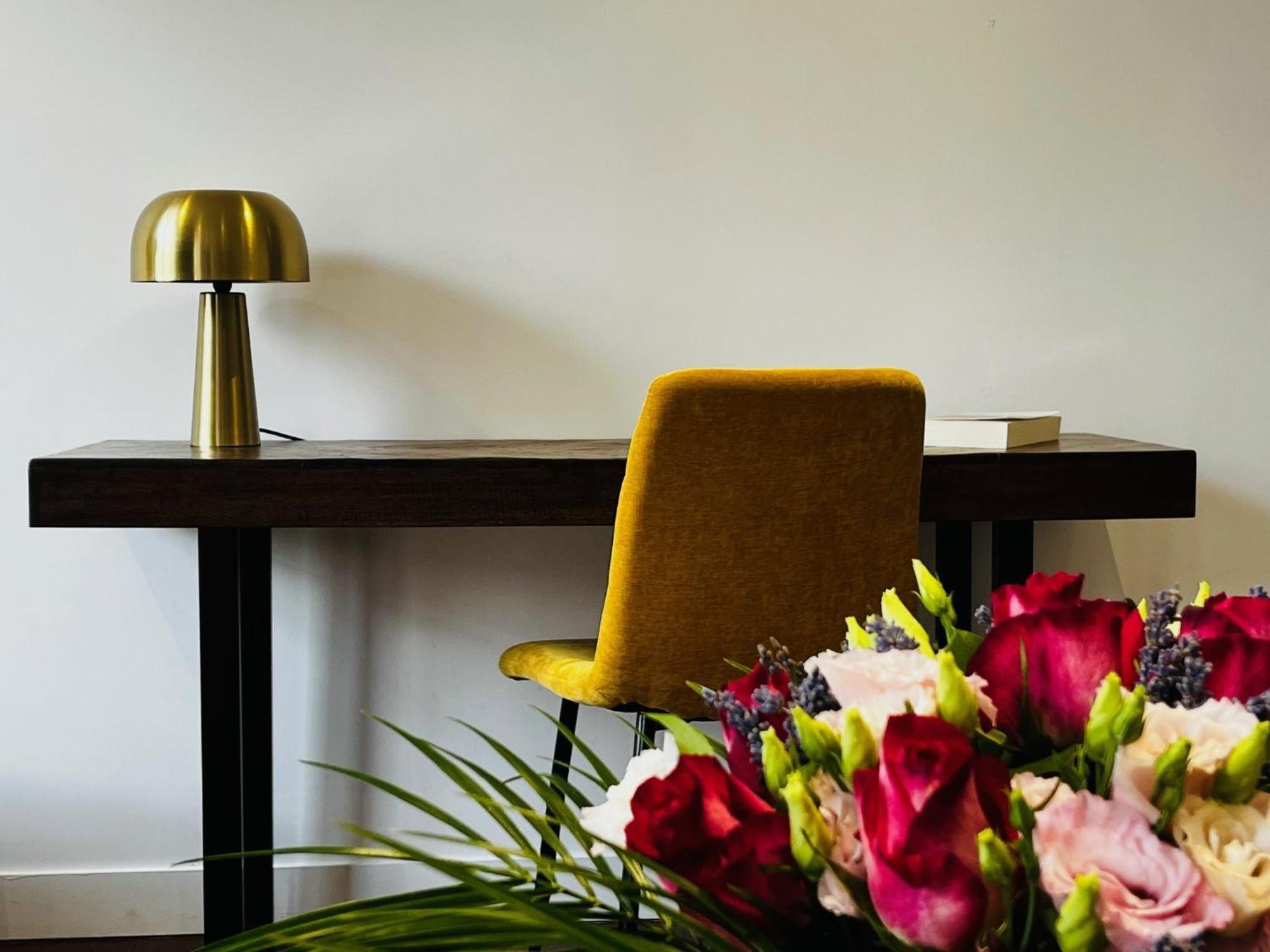 Bel Appartement Chic Et Cosy 78100 Saint-Germain-en-Laye Luaran gambar